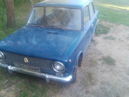 ВАЗ 2101 1974 у Городне на Automoto.ua Синій ВАЗ 2101, об'ємом двигуна 1.3 л та пробігом 23 тис. км за 15000 $, фото 1 на Automoto.ua