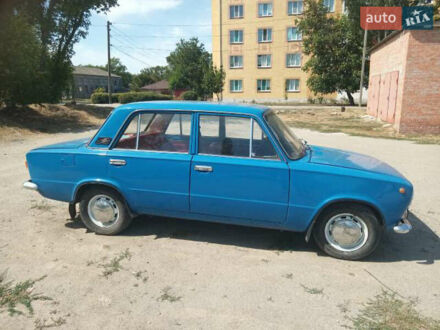 ВАЗ 2101 1975 в Харькове на Automoto.ua Синий ВАЗ 2101, объемом двигателя 1.29 л и пробегом 48 тыс. км за 1000 $, фото 1 на Automoto.ua