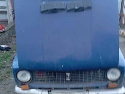 Синий ВАЗ 2101, объемом двигателя 1.3 л и пробегом 500 тыс. км за 300 $, фото 1 на Automoto.ua