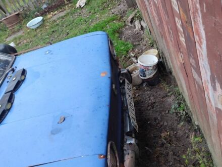 ВАЗ 2101 1976 в Коростене на Automoto.ua Синий ВАЗ 2101, объемом двигателя 1.3 л и пробегом 90 тыс. км за 263 $, фото 1 на Automoto.ua