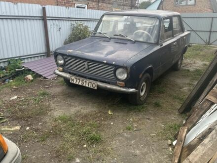 Синій ВАЗ 2101, об'ємом двигуна 0 л та пробігом 300 тис. км за 139 $, фото 1 на Automoto.ua