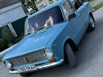 ВАЗ 2101 1981 в Новомосковске на Automoto.ua Синий ВАЗ 2101, объемом двигателя 0 л и пробегом 3 тыс. км за 750 $, фото 1 на Automoto.ua