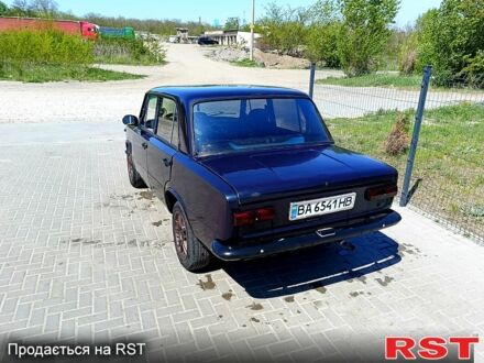 ВАЗ 2101 1983 у Кропивницькому (Кіровограді) на Automoto.ua Синій ВАЗ 2101, об'ємом двигуна 1.2 л та пробігом 50 тис. км за 1300 $, фото 1 на Automoto.ua