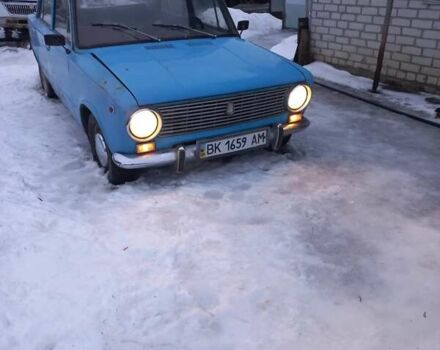 Синий ВАЗ 2101, объемом двигателя 0 л и пробегом 100 тыс. км за 500 $, фото 1 на Automoto.ua