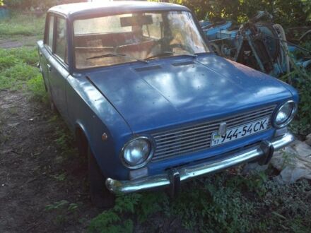 ВАЗ 2101 1985 у Кременчуге на Automoto.ua Синій ВАЗ 2101, об'ємом двигуна 1.6 л та пробігом 200 тис. км за 484 $, фото 1 на Automoto.ua