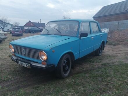 Синий ВАЗ 2101, объемом двигателя 0 л и пробегом 333 тыс. км за 373 $, фото 1 на Automoto.ua