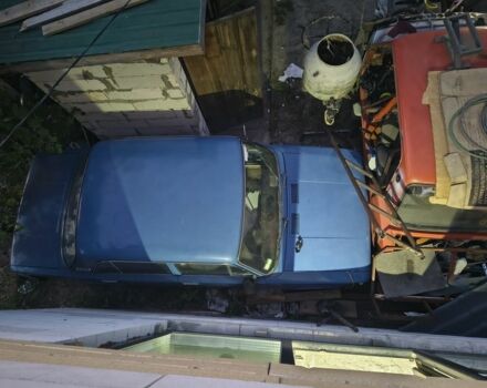 Синий ВАЗ 2101, объемом двигателя 1 л и пробегом 73 тыс. км за 203 $, фото 1 на Automoto.ua