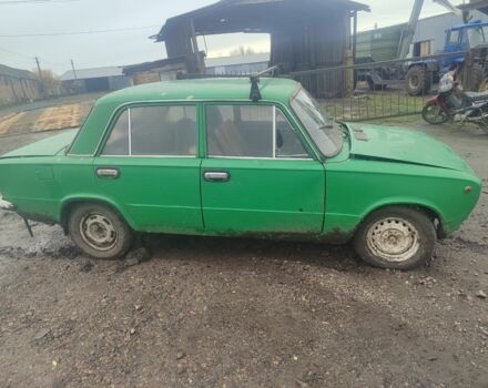 Зеленый ВАЗ 2101, объемом двигателя 1 л и пробегом 860 тыс. км за 300 $, фото 1 на Automoto.ua
