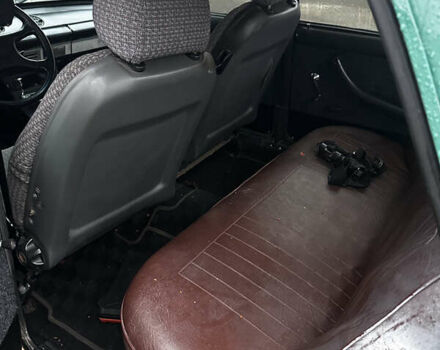 Зеленый ВАЗ 2101, объемом двигателя 1.5 л и пробегом 200 тыс. км за 800 $, фото 9 на Automoto.ua