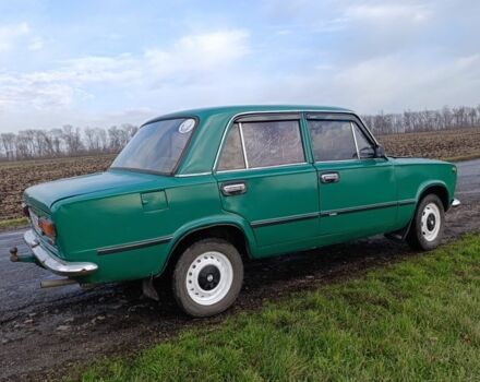 Зеленый ВАЗ 2101, объемом двигателя 1.2 л и пробегом 200 тыс. км за 700 $, фото 1 на Automoto.ua
