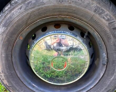 Зеленый ВАЗ 2101, объемом двигателя 1.5 л и пробегом 99 тыс. км за 520 $, фото 2 на Automoto.ua