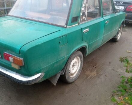 ВАЗ 2101 1976 у Ковель на Automoto.ua Зелений ВАЗ 2101, об'ємом двигуна 1.1 л та пробігом 500 тис. км за 404 $, фото 3 на Automoto.ua