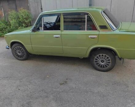 Зеленый ВАЗ 2101, объемом двигателя 1.3 л и пробегом 140 тыс. км за 1200 $, фото 3 на Automoto.ua