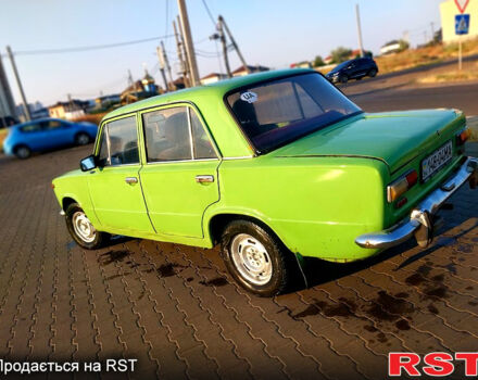 Зеленый ВАЗ 2101, объемом двигателя 1.2 л и пробегом 350 тыс. км за 500 $, фото 3 на Automoto.ua