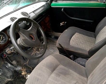 Зелений ВАЗ 2101, об'ємом двигуна 1.2 л та пробігом 300 тис. км за 238 $, фото 3 на Automoto.ua