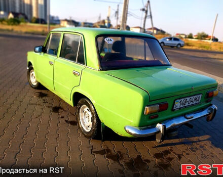 Зеленый ВАЗ 2101, объемом двигателя 1.2 л и пробегом 350 тыс. км за 500 $, фото 4 на Automoto.ua