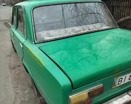 Зеленый ВАЗ 2101, объемом двигателя 1.2 л и пробегом 200 тыс. км за 500 $, фото 2 на Automoto.ua