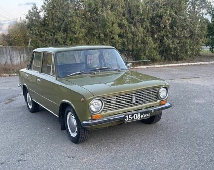 Зеленый ВАЗ 2101, объемом двигателя 1.3 л и пробегом 65 тыс. км за 1250 $, фото 2 на Automoto.ua