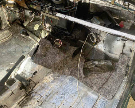 Зеленый ВАЗ 2101, объемом двигателя 1.2 л и пробегом 166 тыс. км за 1100 $, фото 15 на Automoto.ua