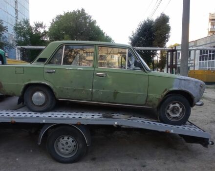 Зелений ВАЗ 2101, об'ємом двигуна 1.2 л та пробігом 777 тис. км за 170 $, фото 4 на Automoto.ua
