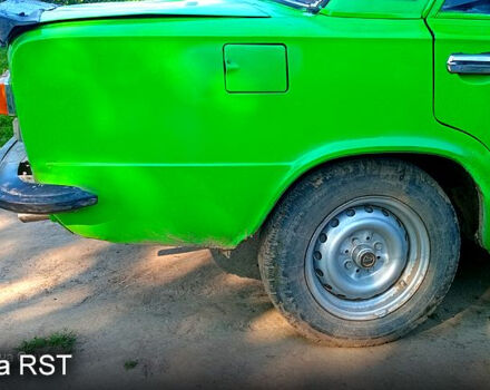 Зеленый ВАЗ 2101, объемом двигателя 1.7 л и пробегом 54 тыс. км за 800 $, фото 3 на Automoto.ua