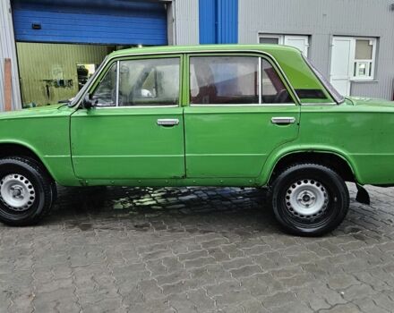 Зеленый ВАЗ 2101, объемом двигателя 1.3 л и пробегом 150 тыс. км за 900 $, фото 3 на Automoto.ua
