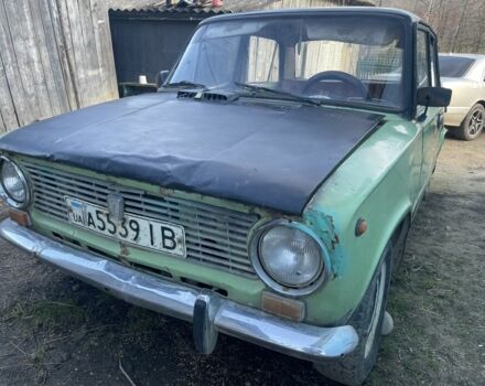 Зеленый ВАЗ 2101, объемом двигателя 0 л и пробегом 300 тыс. км за 250 $, фото 1 на Automoto.ua