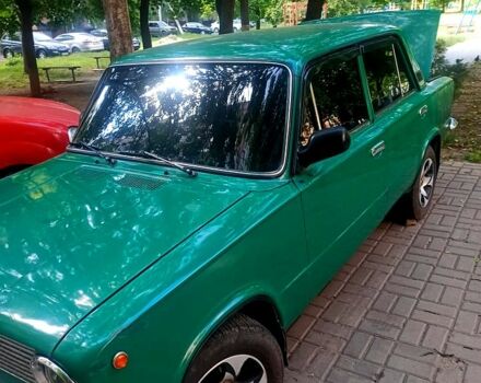 Зеленый ВАЗ 2101, объемом двигателя 1.2 л и пробегом 200 тыс. км за 1000 $, фото 1 на Automoto.ua