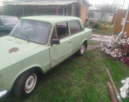 Зеленый ВАЗ 2101, объемом двигателя 1 л и пробегом 63 тыс. км за 334 $, фото 1 на Automoto.ua