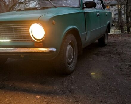 Зеленый ВАЗ 2101, объемом двигателя 1.2 л и пробегом 72 тыс. км за 400 $, фото 2 на Automoto.ua