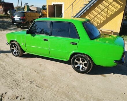 Зеленый ВАЗ 2101, объемом двигателя 1.3 л и пробегом 77 тыс. км за 1000 $, фото 2 на Automoto.ua