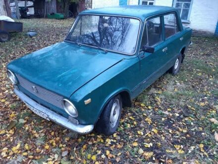 ВАЗ 2101 1972 в Полтаве на Automoto.ua Зеленый ВАЗ 2101, объемом двигателя 1.2 л и пробегом 58 тыс. км за 262 $, фото 1 на Automoto.ua