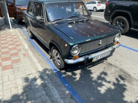 ВАЗ 2101 1972 в Днепре (Днепропетровске) на Automoto.ua Зеленый ВАЗ 2101, объемом двигателя 0 л и пробегом 100 тыс. км за 652 $, фото 1 на Automoto.ua