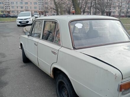 Зеленый ВАЗ 2101, объемом двигателя 1 л и пробегом 89 тыс. км за 286 $, фото 1 на Automoto.ua