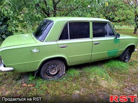 Зеленый ВАЗ 2101, объемом двигателя 1.2 л и пробегом 300 тыс. км за 690 $, фото 1 на Automoto.ua