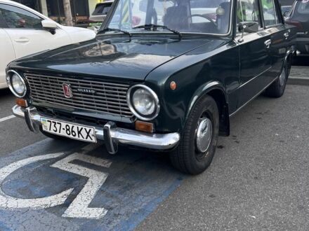 Зеленый ВАЗ 2101, объемом двигателя 1.3 л и пробегом 29 тыс. км за 1000 $, фото 1 на Automoto.ua