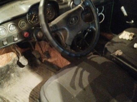 ВАЗ 2101 1974 в Кропивницком (Кировограде) на Automoto.ua Зеленый ВАЗ 2101, объемом двигателя 1.1 л и пробегом 40 тыс. км за 18000 $, фото 1 на Automoto.ua