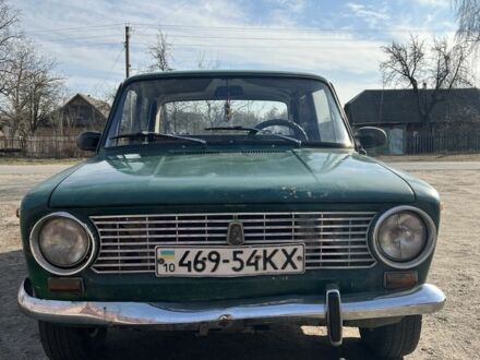 ВАЗ 2101 1975 у Житомирі на Automoto.ua Зелений ВАЗ 2101, об'ємом двигуна 1.2 л та пробігом 72 тис. км за 314 $, фото 1 на Automoto.ua