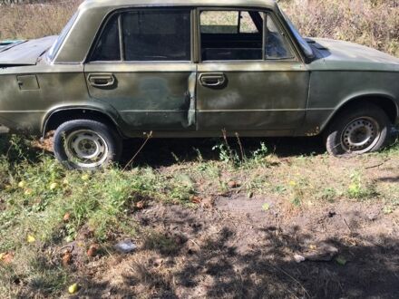 Зеленый ВАЗ 2101, объемом двигателя 1.3 л и пробегом 500 тыс. км за 97 $, фото 1 на Automoto.ua