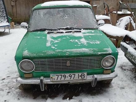 ВАЗ 2101 1975 в Стрые на Automoto.ua Зеленый ВАЗ 2101, объемом двигателя 0 л и пробегом 51 тыс. км за 350 $, фото 1 на Automoto.ua