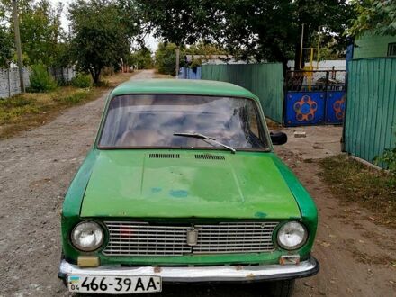 ВАЗ 2101 1976 у Кам'янське (Дніпродзержинськ) на Automoto.ua Зелений ВАЗ 2101, об'ємом двигуна 1.3 л та пробігом 0 тис. км за 185 $, фото 1 на Automoto.ua
