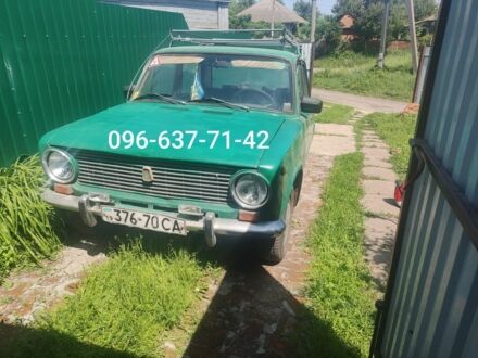 ВАЗ 2101 1977 у Конотопе на Automoto.ua Зелений ВАЗ 2101, об'ємом двигуна 0 л та пробігом 10 тис. км за 581 $, фото 1 на Automoto.ua
