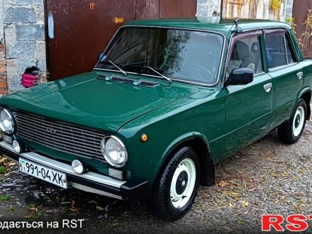 Зеленый ВАЗ 2101, объемом двигателя 1.2 л и пробегом 85 тыс. км за 1100 $, фото 1 на Automoto.ua