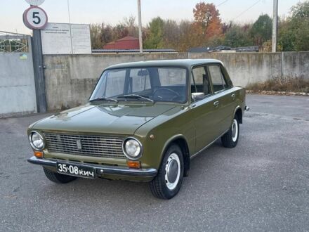 ВАЗ 2101 1978 у Золотоноше на Automoto.ua Зелений ВАЗ 2101, об'ємом двигуна 1.3 л та пробігом 67 тис. км за 1250 $, фото 1 на Automoto.ua