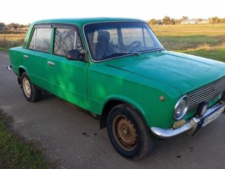 ВАЗ 2101 1981 у Белгород-Днестровском на Automoto.ua Зелений ВАЗ 2101, об'ємом двигуна 1.3 л та пробігом 3 тис. км за 350 $, фото 1 на Automoto.ua