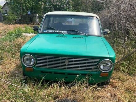 Зелений ВАЗ 2101, об'ємом двигуна 1.2 л та пробігом 250 тис. км за 650 $, фото 1 на Automoto.ua