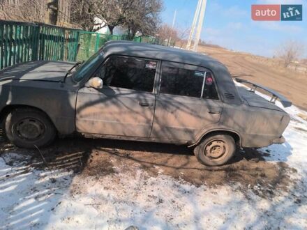 ВАЗ 2101 1981 в Днепре (Днепропетровске) на Automoto.ua Зеленый ВАЗ 2101, объемом двигателя 1.2 л и пробегом 999 тыс. км за 500 $, фото 1 на Automoto.ua