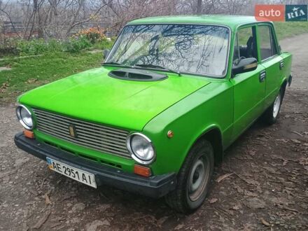 Зелений ВАЗ 2101, об'ємом двигуна 1.2 л та пробігом 160 тис. км за 377 $, фото 1 на Automoto.ua