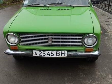 Зеленый ВАЗ 2101, объемом двигателя 1.3 л и пробегом 142 тыс. км за 700 $, фото 1 на Automoto.ua