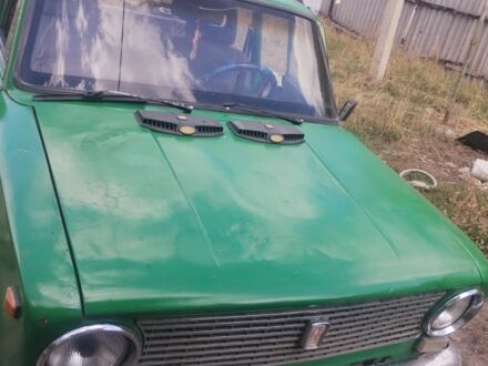ВАЗ 2101 1982 у Кривому Розі на Automoto.ua Зелений ВАЗ 2101, об'ємом двигуна 1 л та пробігом 76 тис. км за 521 $, фото 1 на Automoto.ua